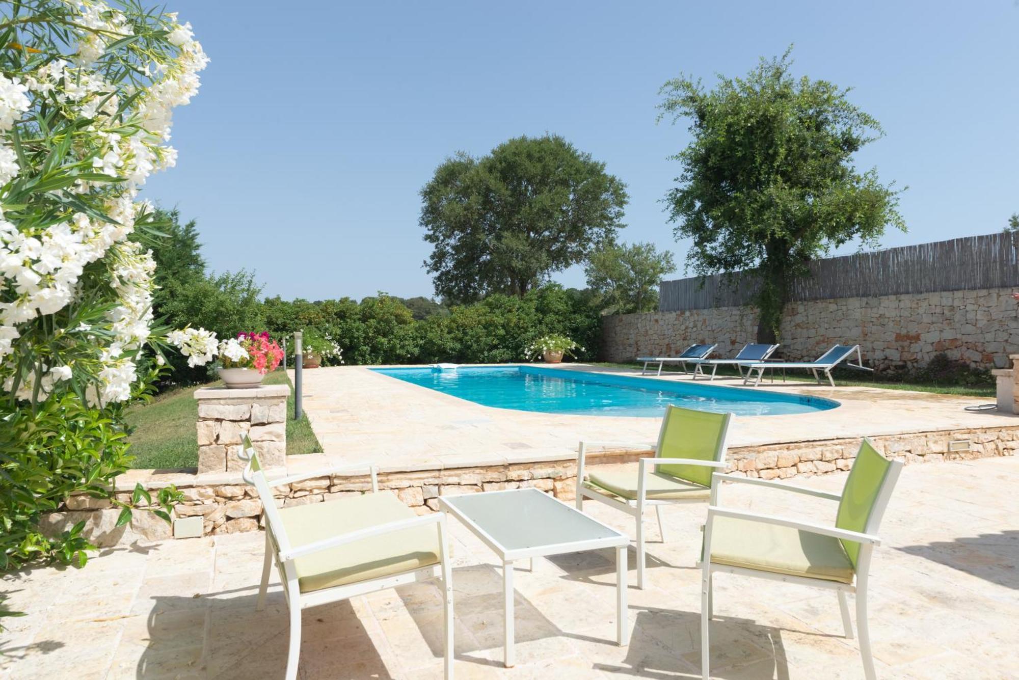 チステルニーノ Trullo Filippo With Exclusive Poolヴィラ エクステリア 写真